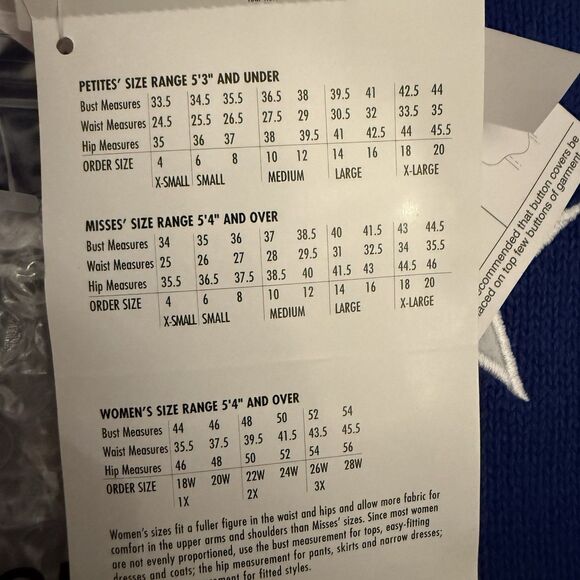 Quacker Factory Women Large Sweater Patriotic NWT USA‎ Flag Stars Button Covers - Picture 6 of 6